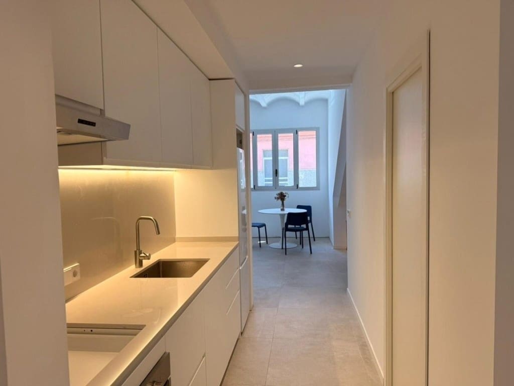 1 sovrum Lägenhet att hyra i Manacor - 900 € (Ref: 9794452)