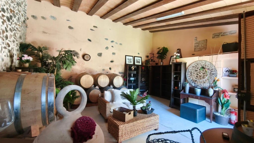 Undeveloped Land for sale in El Molar - € 400,000 (Ref: 9796966)