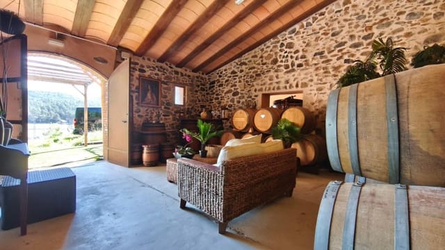 Undeveloped Land for sale in El Molar - € 400,000 (Ref: 9796966)