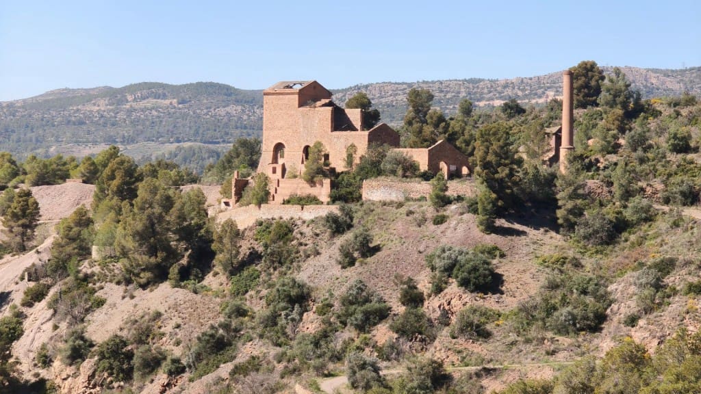 Undeveloped Land for sale in El Molar - € 400,000 (Ref: 9796966)