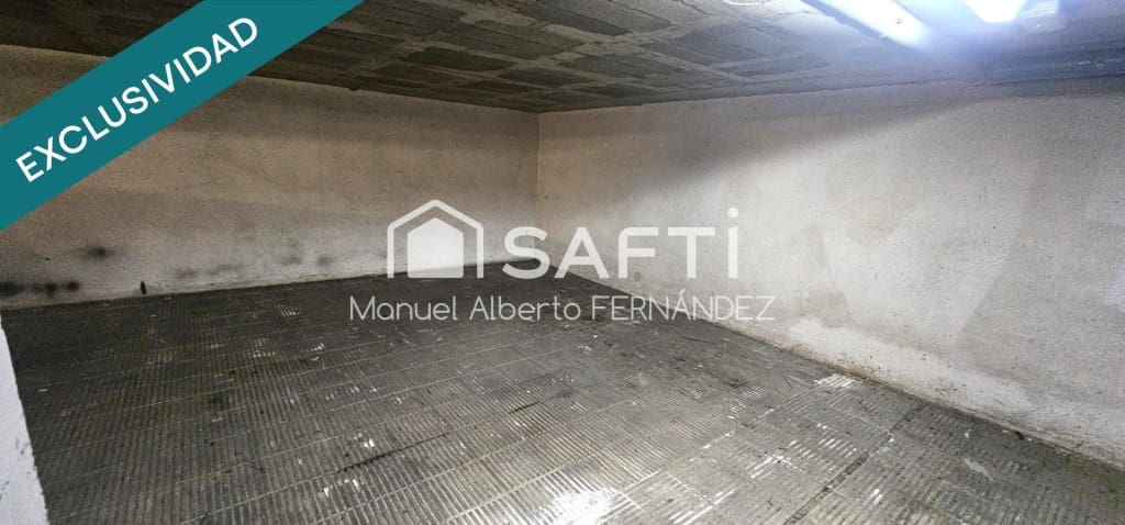 Garaż na sprzedaż w Blanes - 28 000 € (Ref: 9796967)