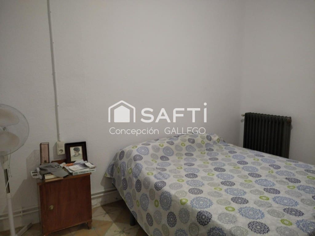 4 bedroom Finca/Country House for sale in Alcazar de San Juan with garage - € 145,000 (Ref: 9796968)