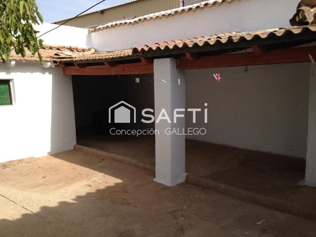 4 soverom Finca/Herregård til salgs i Alcázar de San Juan med garasje - € 145 000 (Ref: 9796968)