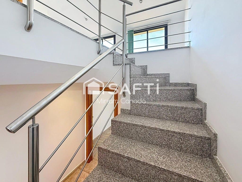 3 bedroom Flat for sale in Sant Fruitos de Bages - € 263,000 (Ref: 9796970)