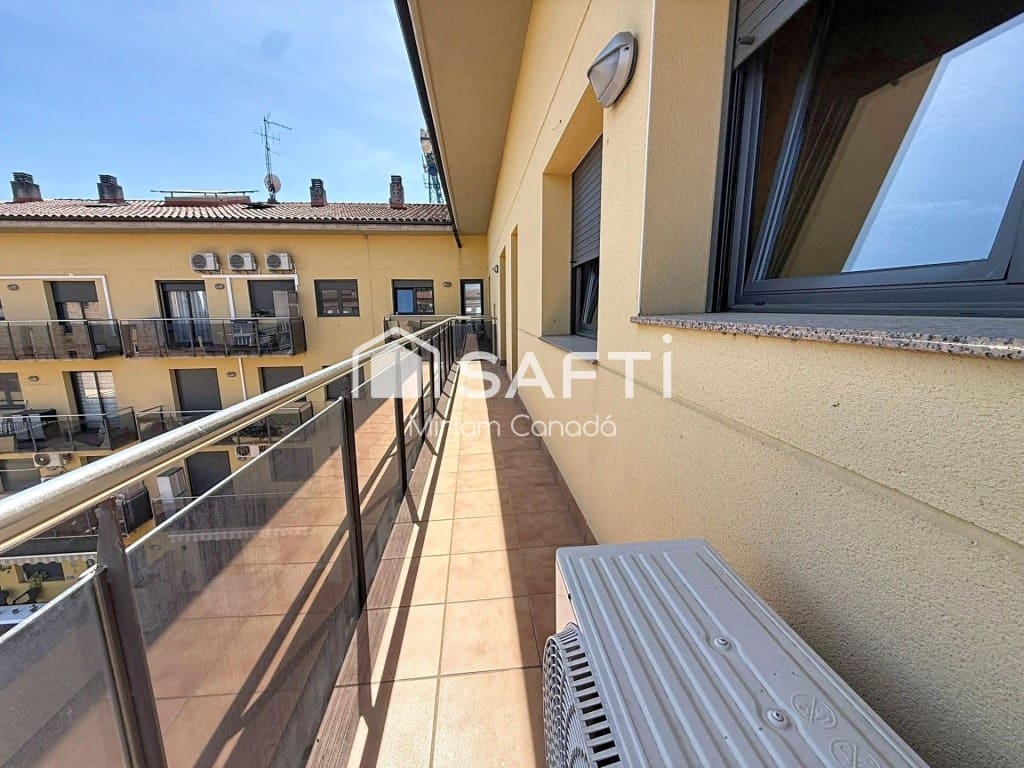 3 bedroom Flat for sale in Sant Fruitos de Bages - € 263,000 (Ref: 9796970)