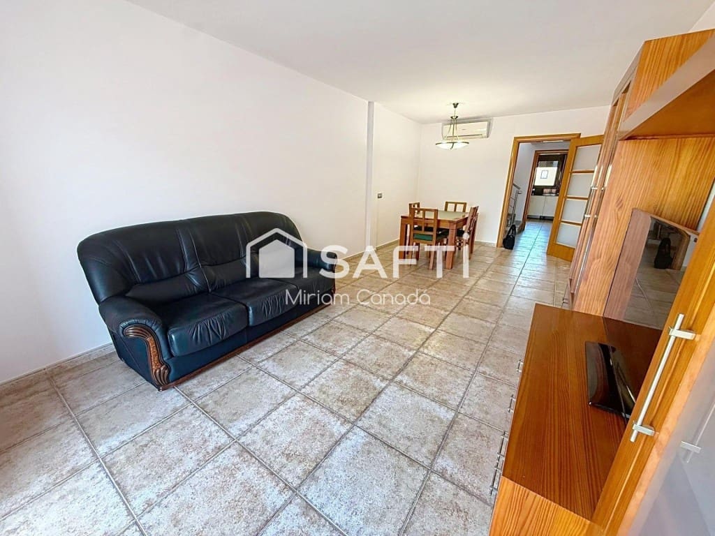 3 bedroom Flat for sale in Sant Fruitos de Bages - € 263,000 (Ref: 9796970)
