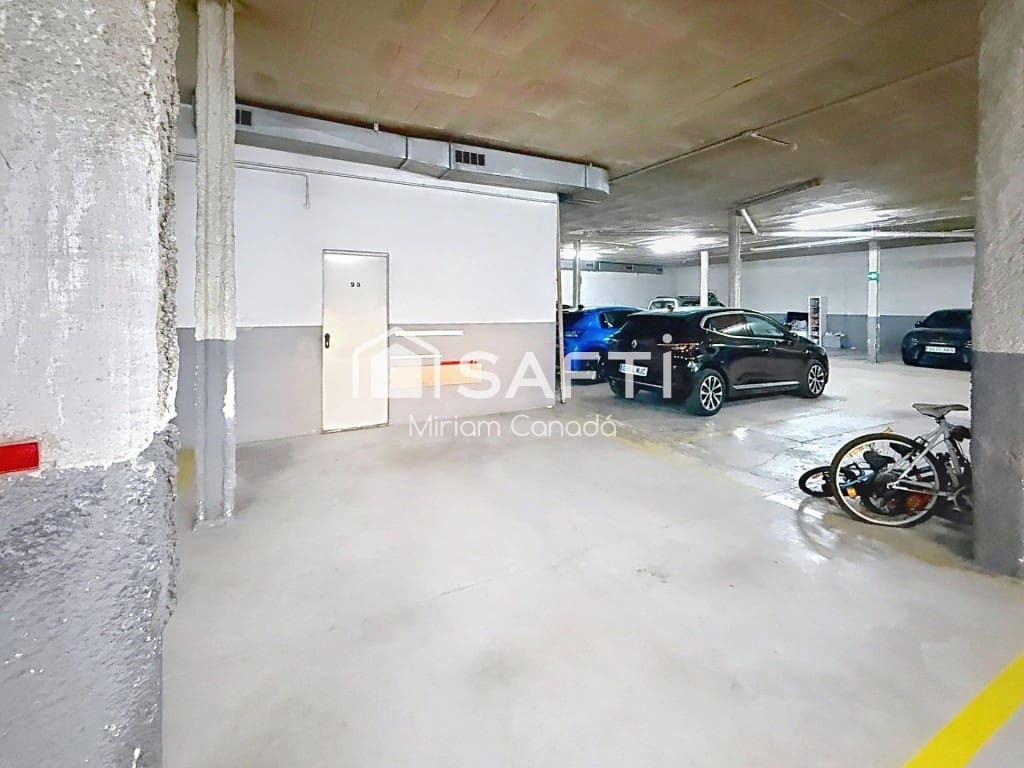 3 bedroom Flat for sale in Sant Fruitos de Bages - € 263,000 (Ref: 9796970)