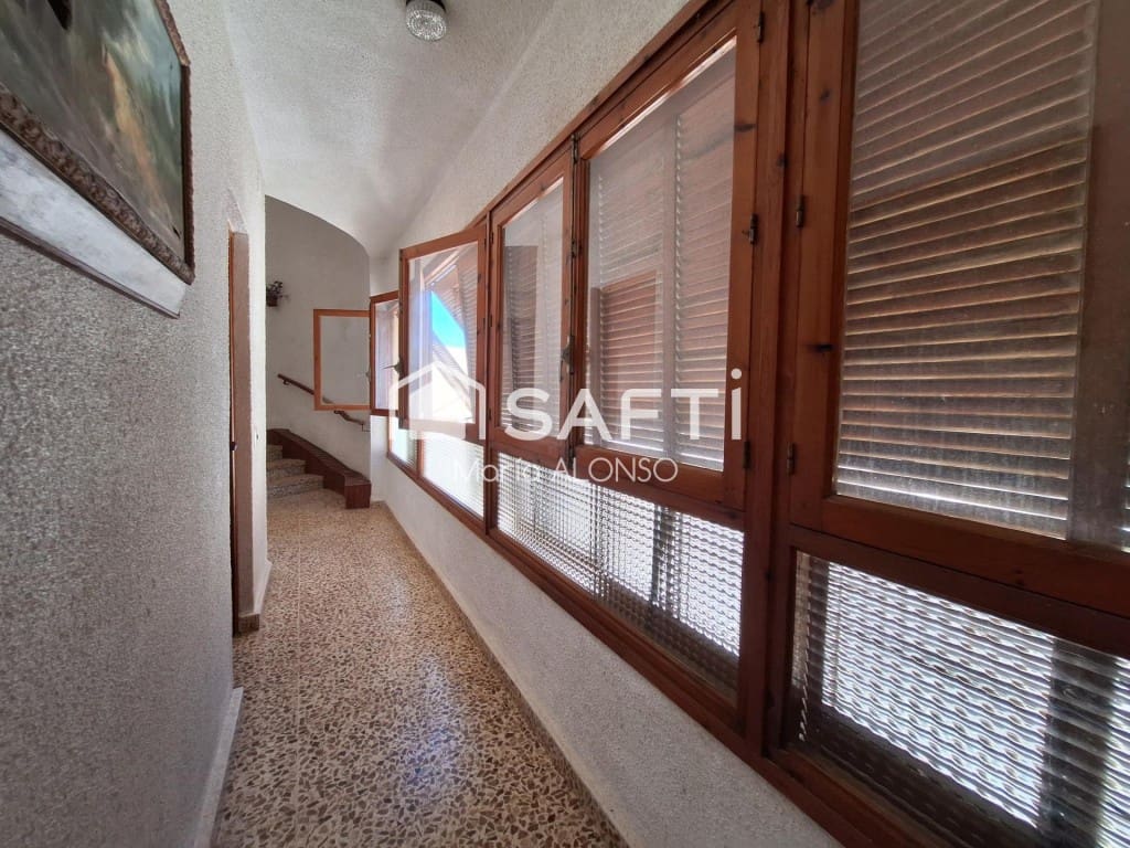 8 makuuhuone Huvila myytävänä paikassa Pulpi - 1 100 000 € (Ref: 9796975)