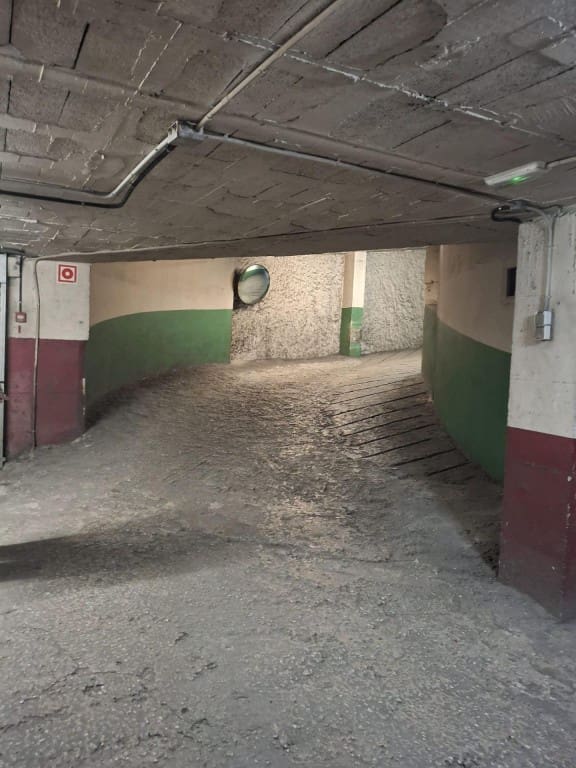 Garage for sale in Donostia-San Sebastian - € 45,000 (Ref: 9796977)