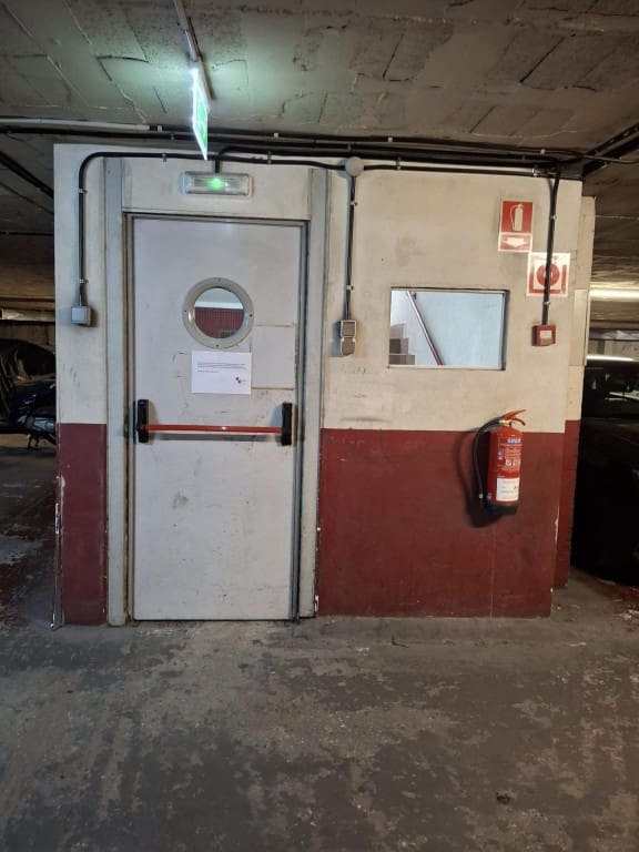 Garage for sale in Donostia-San Sebastian - € 45,000 (Ref: 9796977)