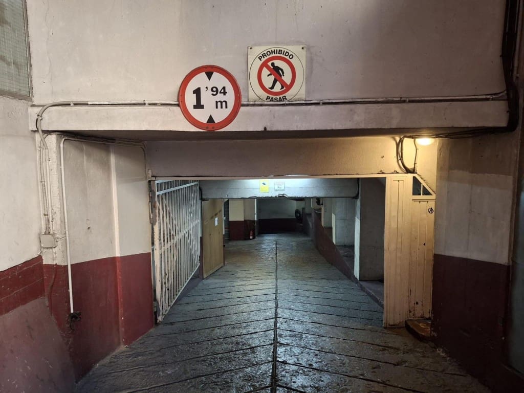 Garage for sale in Donostia-San Sebastian - € 45,000 (Ref: 9796977)