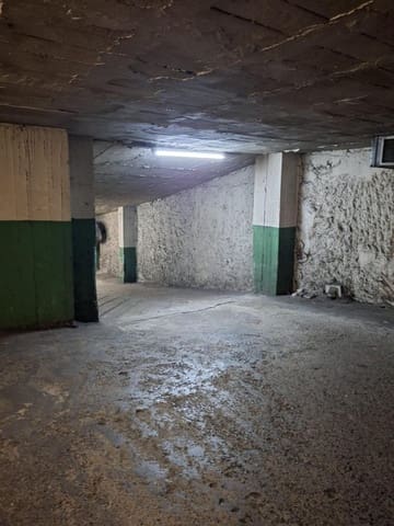 Garage til salg i Donostia-San Sebastián - € 45.000 (Ref: 9796977)