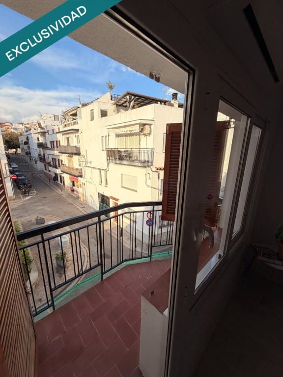 3 bedroom Apartment for sale in Sitges - € 375,000 (Ref: 9796978)