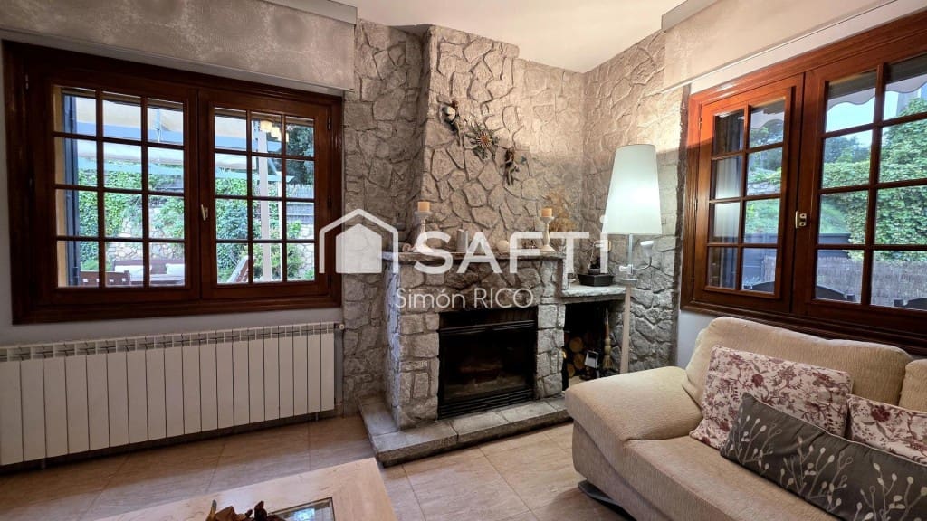 4 quarto Moradia para venda em Vallirana - 420 000 € (Ref: 9799102)