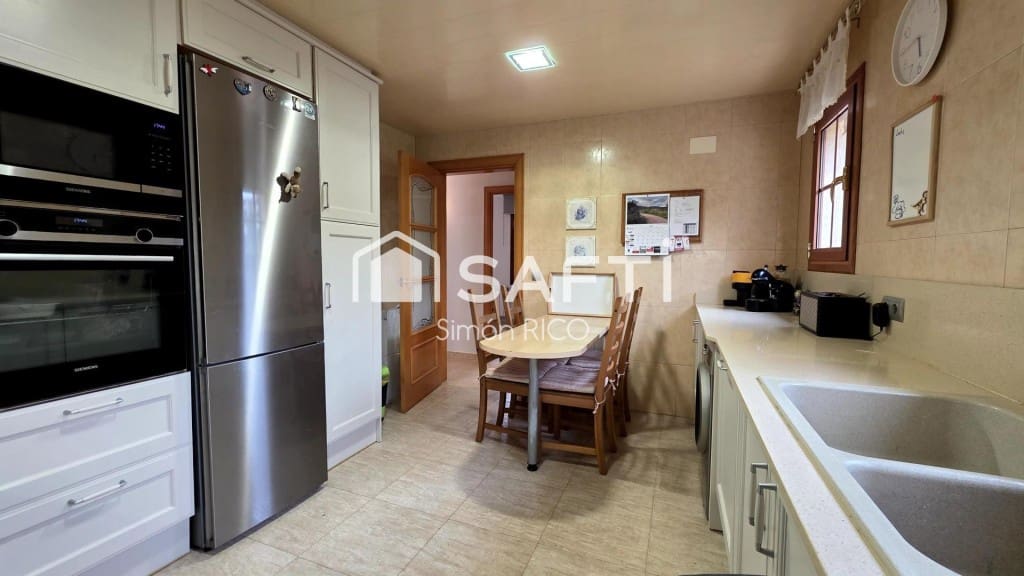 4 quarto Moradia para venda em Vallirana - 420 000 € (Ref: 9799102)