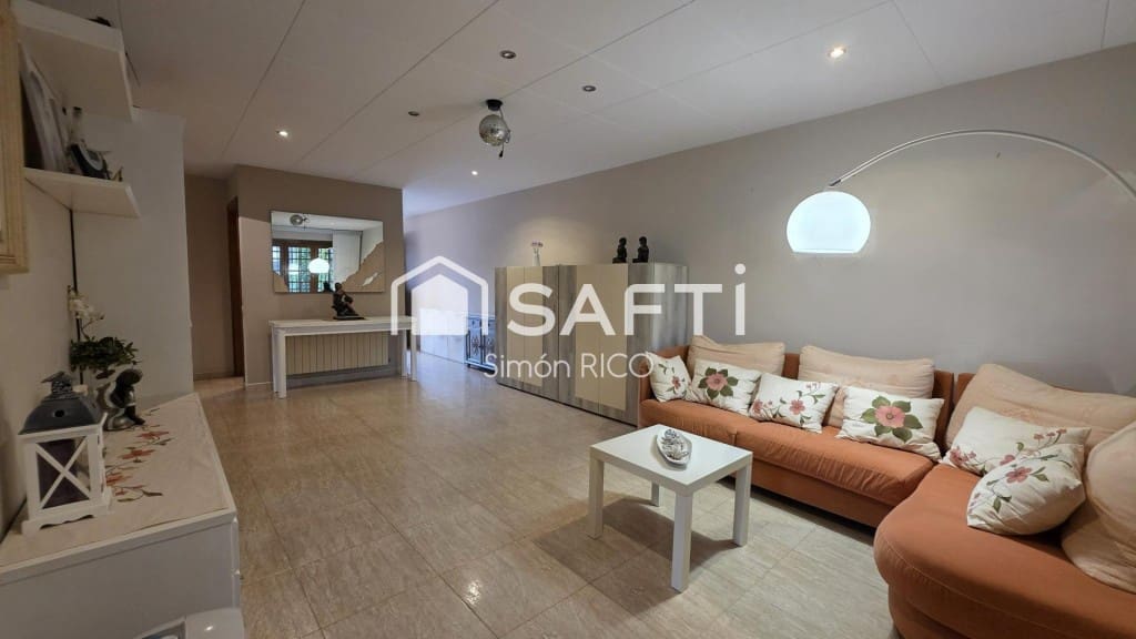 4 quarto Moradia para venda em Vallirana - 420 000 € (Ref: 9799102)