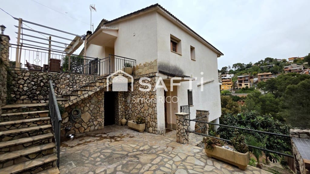 4 quarto Moradia para venda em Vallirana - 420 000 € (Ref: 9799102)