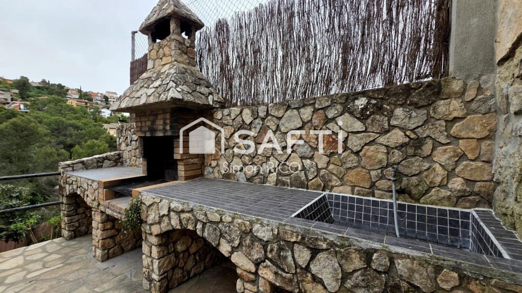 4 quarto Moradia para venda em Vallirana - 420 000 € (Ref: 9799102)