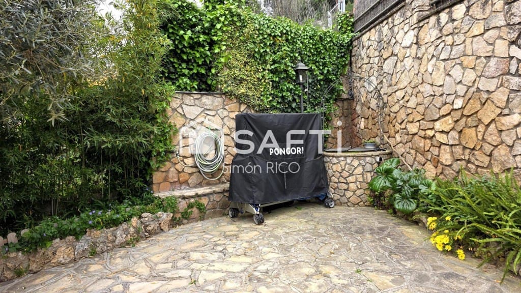 4 quarto Moradia para venda em Vallirana - 420 000 € (Ref: 9799102)