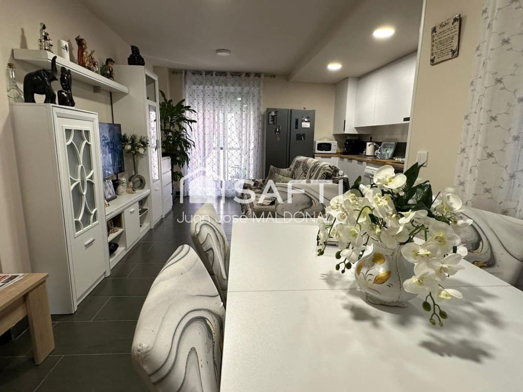 Apartamento de 2 habitaciones en Benicarló en venta - 150.000 € (Ref: 9799104)