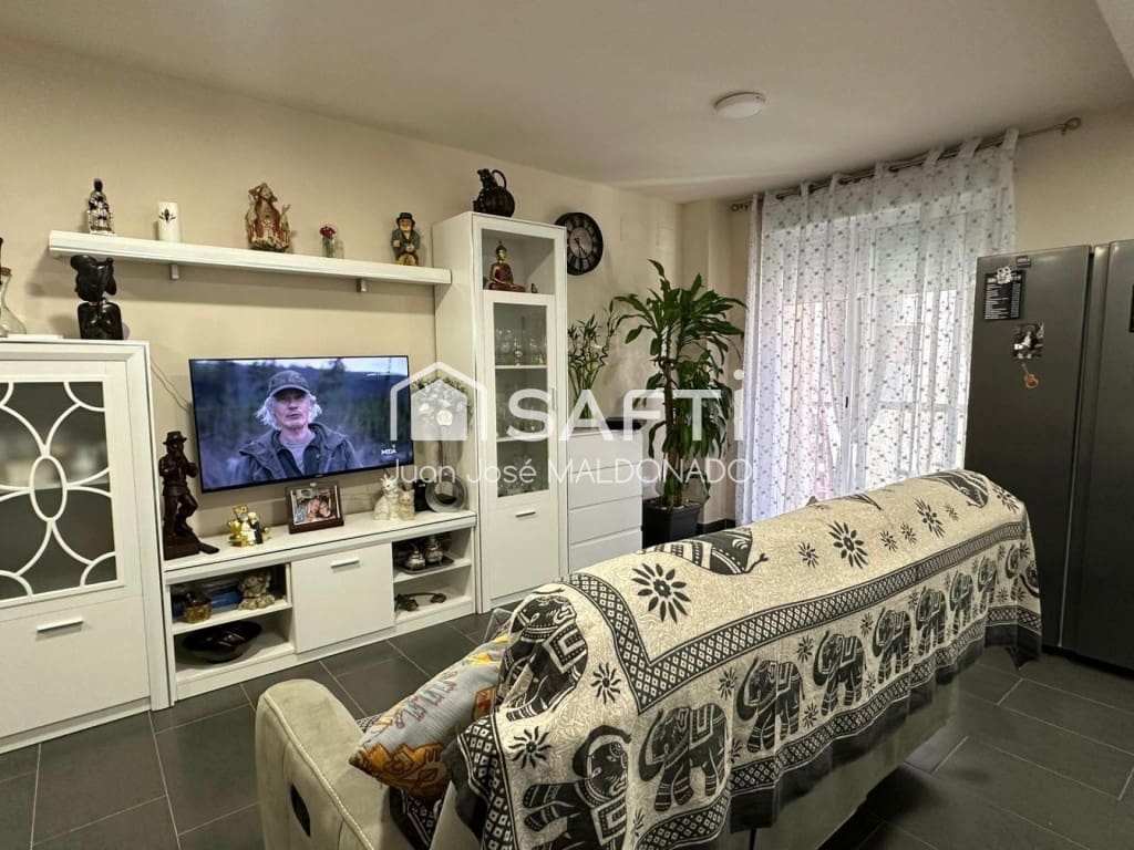 Apartamento de 2 habitaciones en Benicarló en venta - 150.000 € (Ref: 9799104)