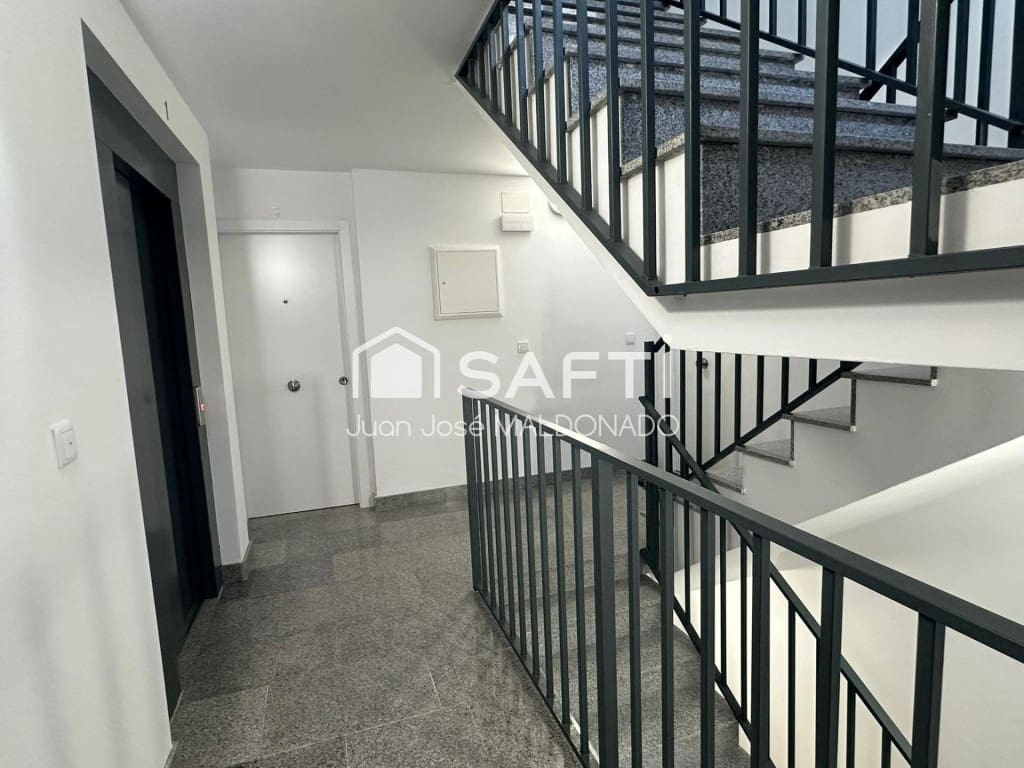 Apartamento de 2 habitaciones en Benicarló en venta - 150.000 € (Ref: 9799104)