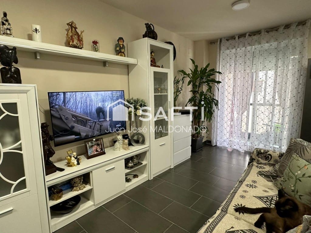 Apartamento de 2 habitaciones en Benicarló en venta - 150.000 € (Ref: 9799104)