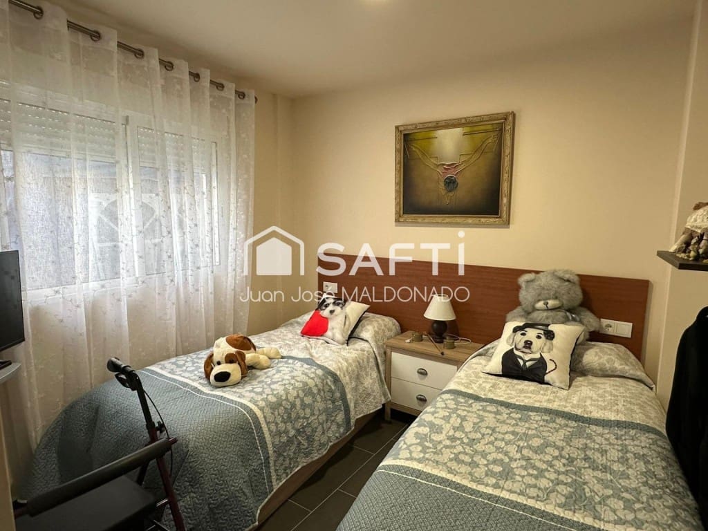 Apartamento de 2 habitaciones en Benicarló en venta - 150.000 € (Ref: 9799104)