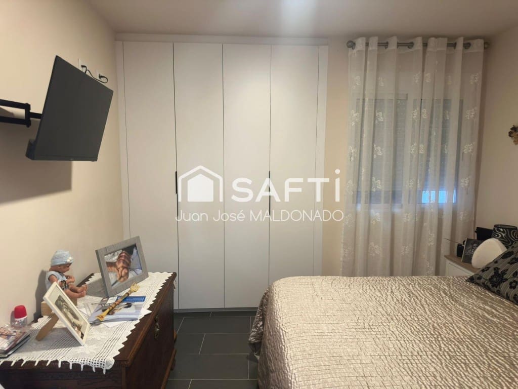 Apartamento de 2 habitaciones en Benicarló en venta - 150.000 € (Ref: 9799104)