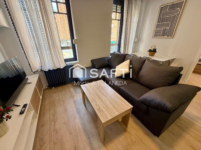 2 sovrum Lägenhet att hyra i San Andrés del Rabanedo - 600 € (Ref: 9799107)