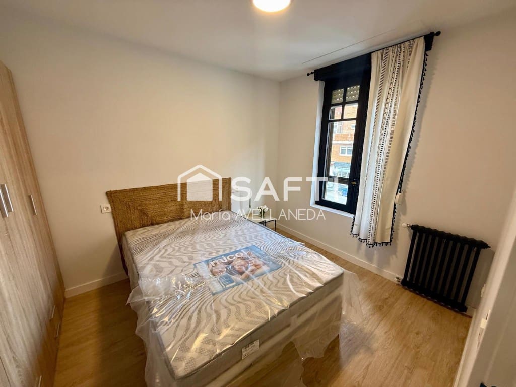 2 sovrum Lägenhet att hyra i San Andres del Rabanedo - 600 € (Ref: 9799107)