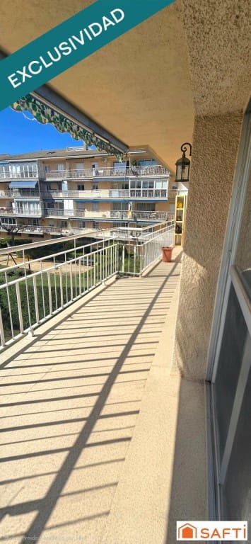 4 sovrum Lägenhet till salu i Collado Villalba med pool garage - 356 400 € (Ref: 9799108)