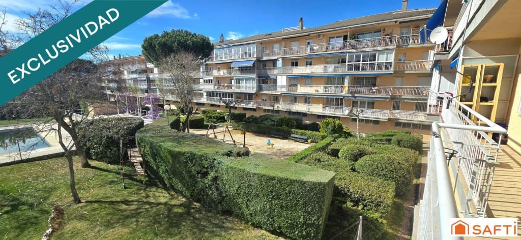 4 sovrum Lägenhet till salu i Collado Villalba med pool garage - 356 400 € (Ref: 9799108)