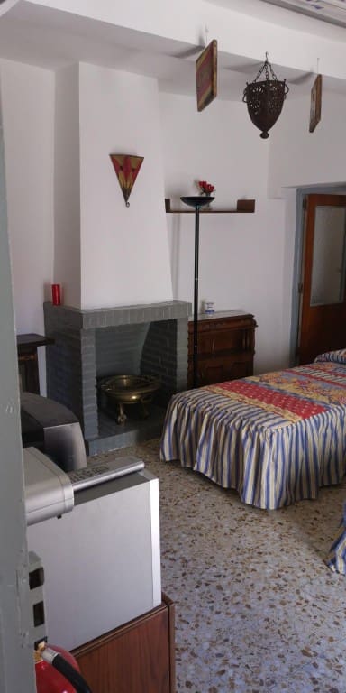 5 Zimmer Reihenhaus zu verkaufen in Sacedon - 59.999 € (Ref: 9799113)