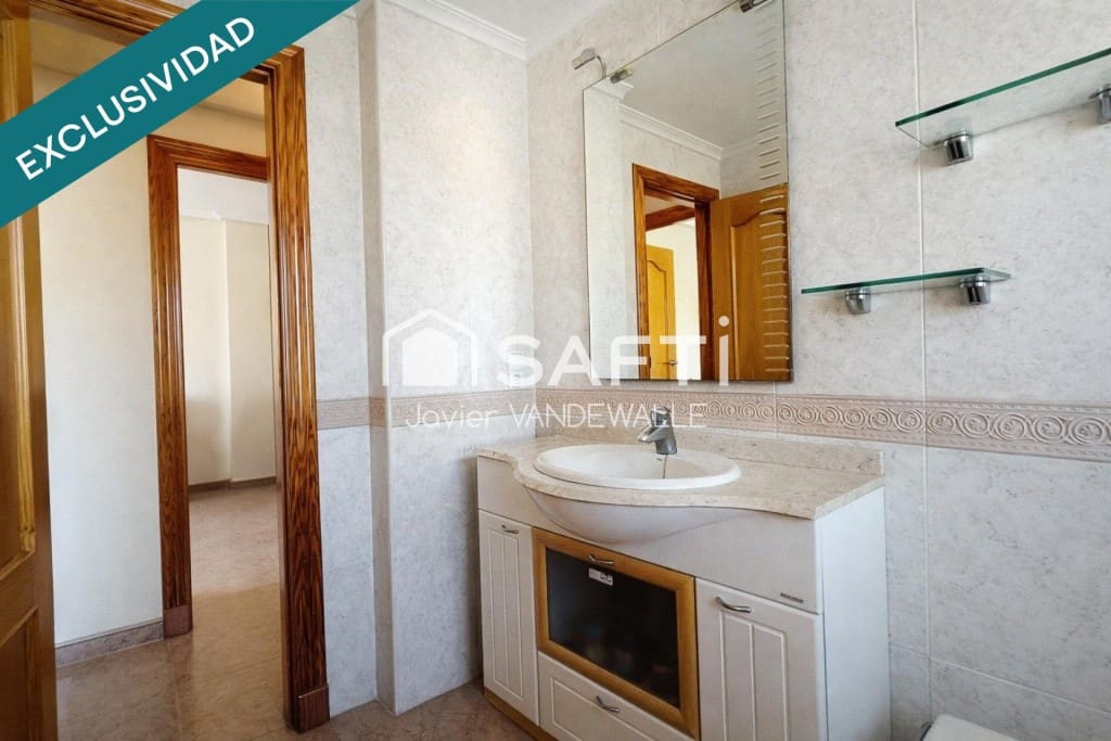 3 sovrum Lägenhet till salu i Roquetas de Mar med pool - 219 798 € (Ref: 9799114)