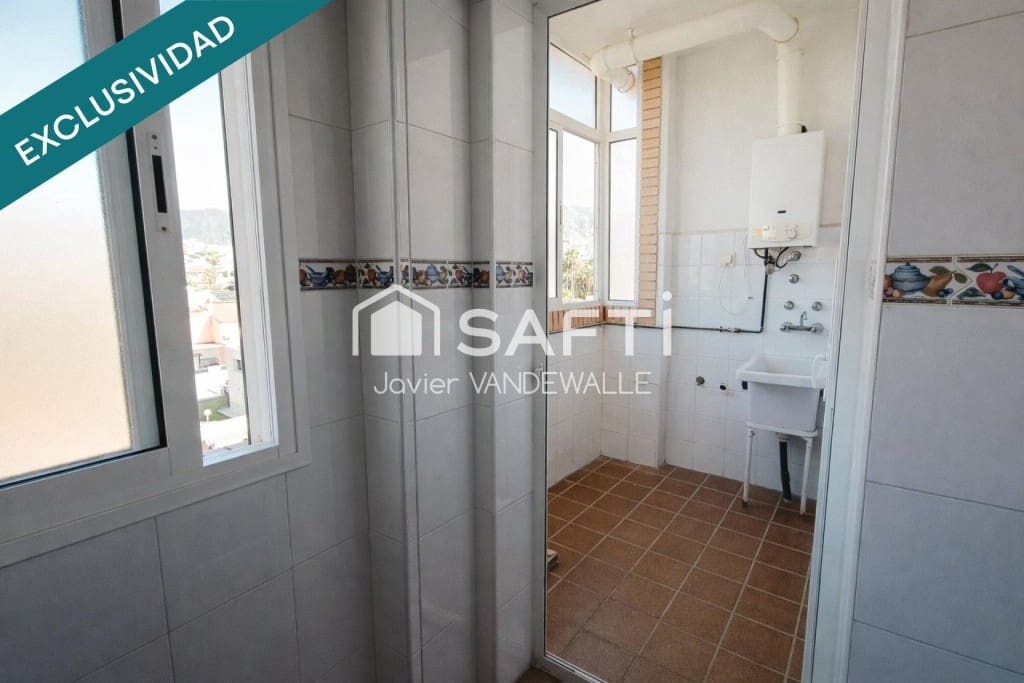 3 sovrum Lägenhet till salu i Roquetas de Mar med pool - 219 798 € (Ref: 9799114)