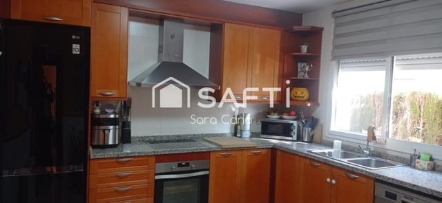 5 bedroom Terraced Villa for sale in El Vendrell with pool garage - € 455,000 (Ref: 9799115)