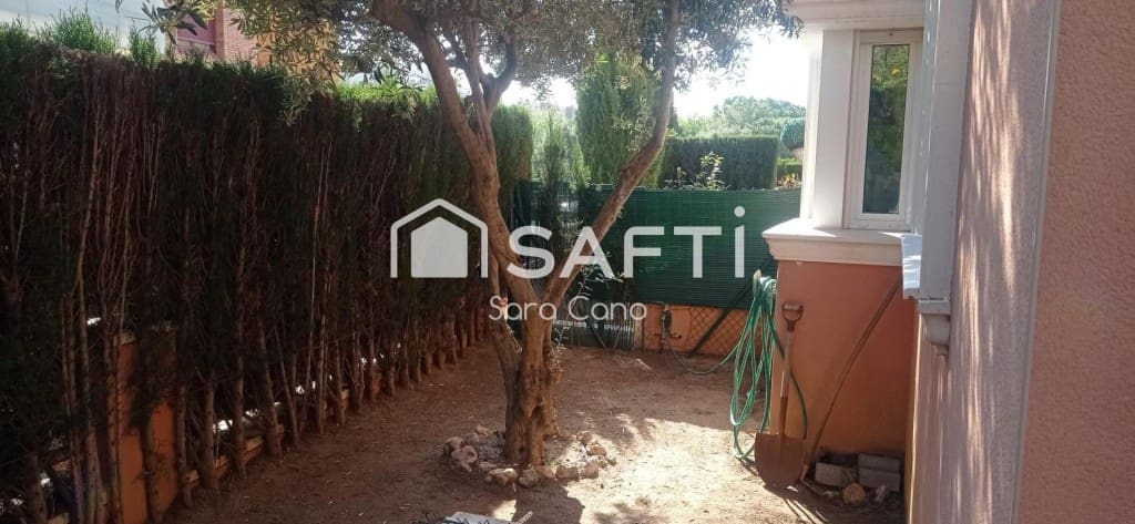 5 bedroom Terraced Villa for sale in El Vendrell with pool garage - € 455,000 (Ref: 9799115)