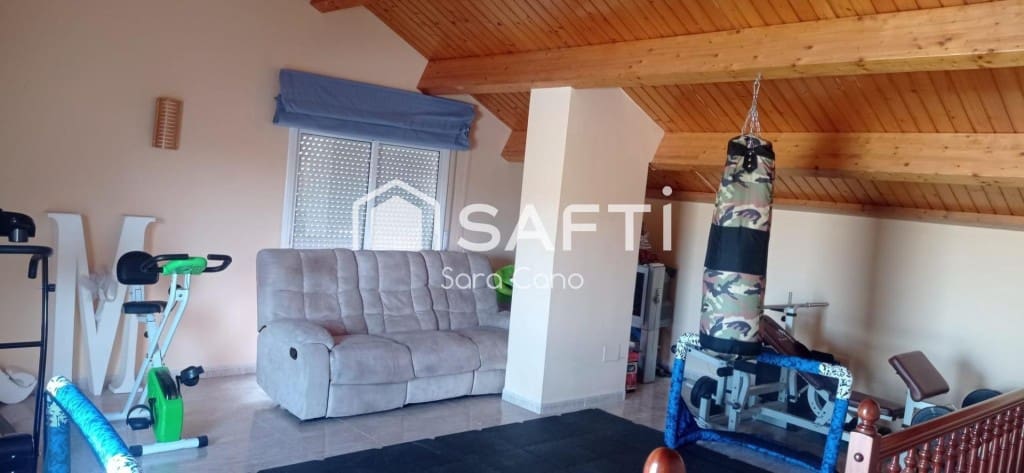 5 bedroom Terraced Villa for sale in El Vendrell with pool garage - € 455,000 (Ref: 9799115)