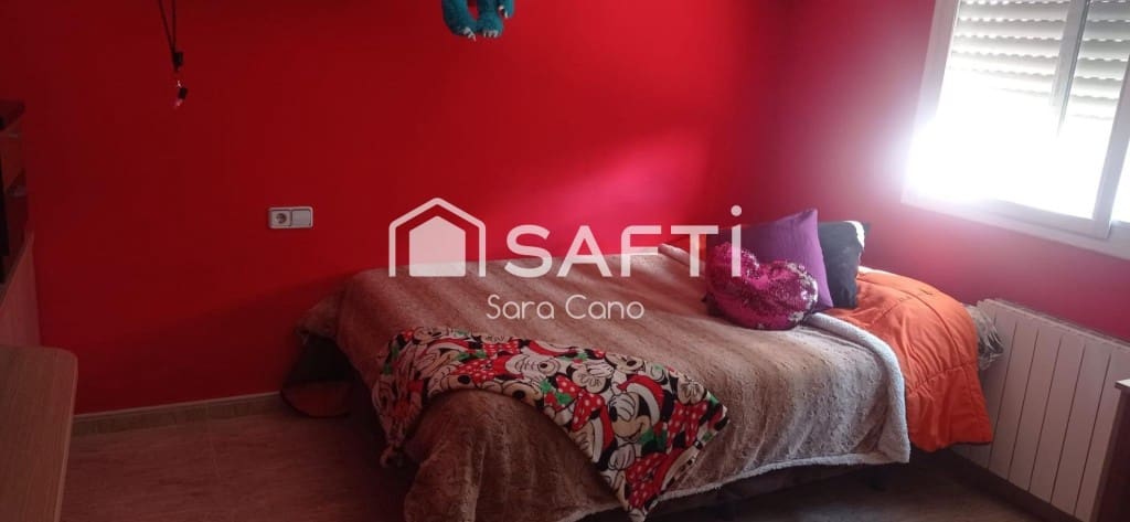 5 bedroom Terraced Villa for sale in El Vendrell with pool garage - € 455,000 (Ref: 9799115)