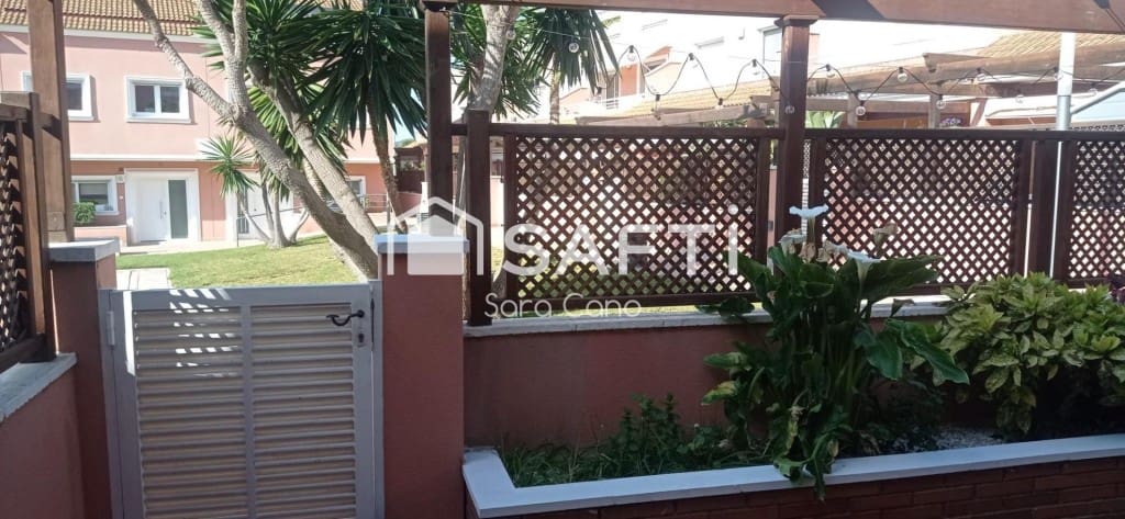 5 bedroom Terraced Villa for sale in El Vendrell with pool garage - € 455,000 (Ref: 9799115)