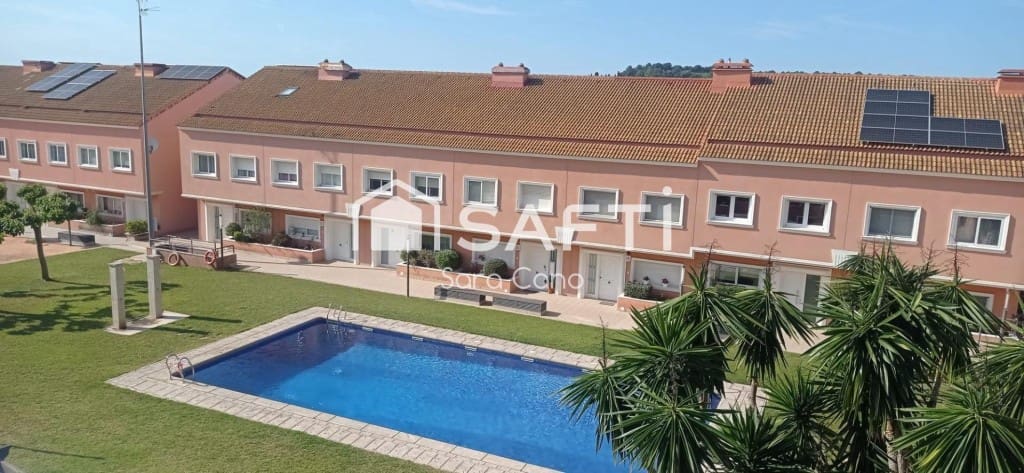 5 bedroom Terraced Villa for sale in El Vendrell with pool garage - € 455,000 (Ref: 9799115)
