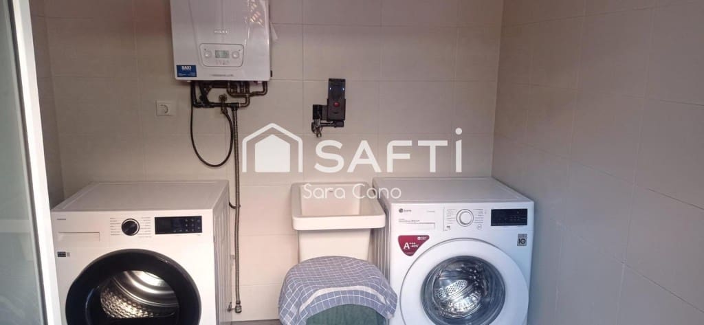 5 bedroom Terraced Villa for sale in El Vendrell with pool garage - € 455,000 (Ref: 9799115)