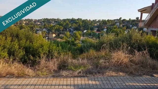 Tomt till salu i La Torre de Claramunt - 12 500 € (Ref: 9799116)