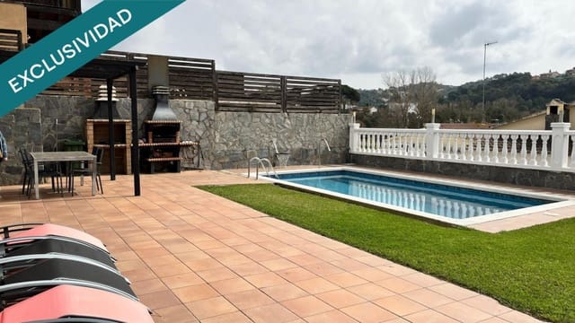 7 bedroom Villa for sale in Aiguaviva Parc, Vidreres with pool - € 325,000 (Ref: 9804185)