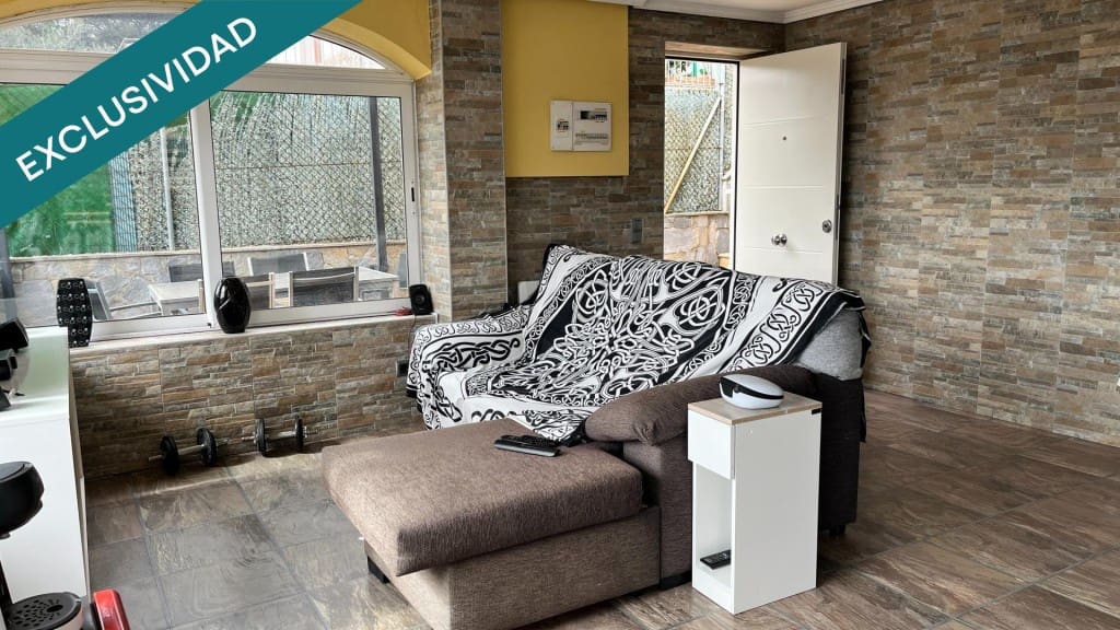 7 bedroom Villa for sale in Vidreres with pool - € 325,000 (Ref: 9804185)