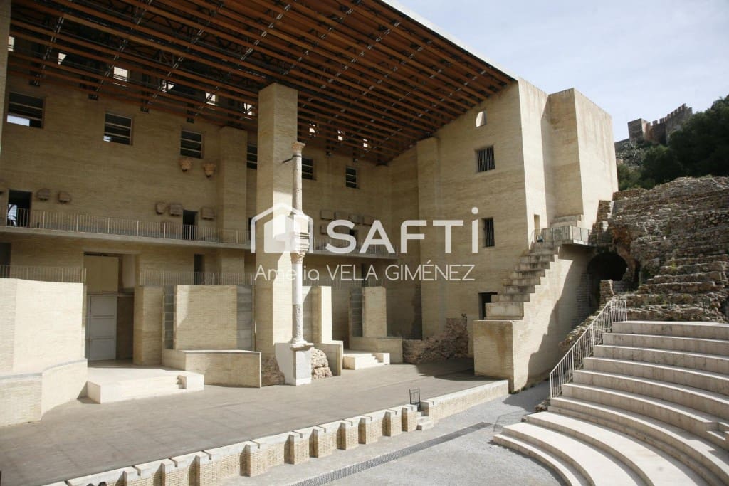 3 bedroom Apartment for sale in Sagunto / Sagunt - € 135,000 (Ref: 9804186)