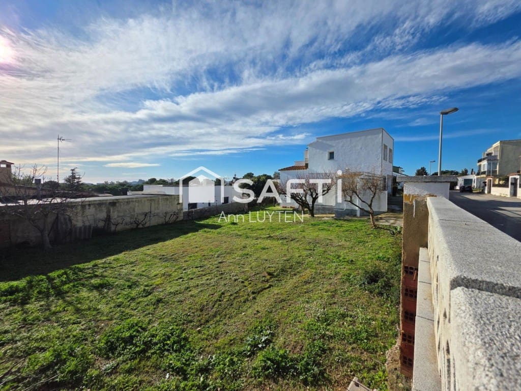 3 sypialnia Willa na sprzedaż w Roses z garażem - 510 000 € (Ref: 9804187)