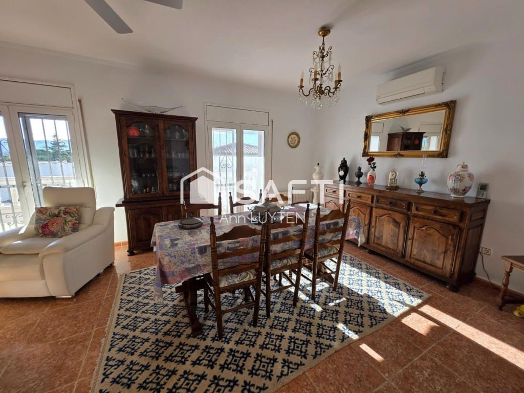 3 sypialnia Willa na sprzedaż w Roses z garażem - 510 000 € (Ref: 9804187)