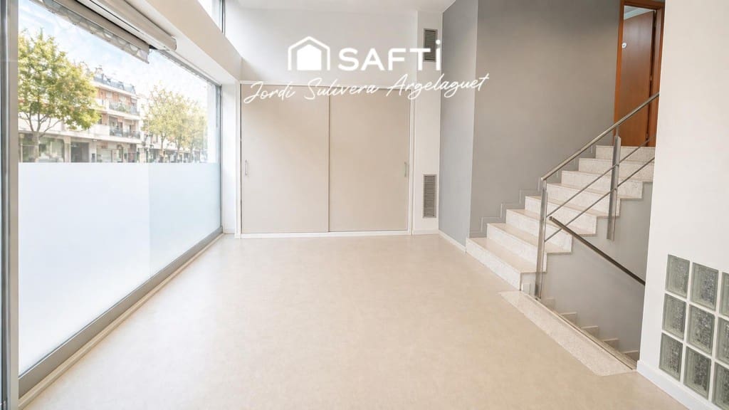 Gewerbe zu verkaufen in Girona Stadt - 215.000 € (Ref: 9804189)